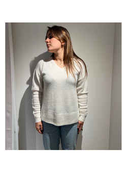 PULL EN CACHEMIRE COL V ÉCRU