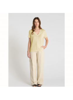 T-SHIRT MODÈLE EMILION JAUNE